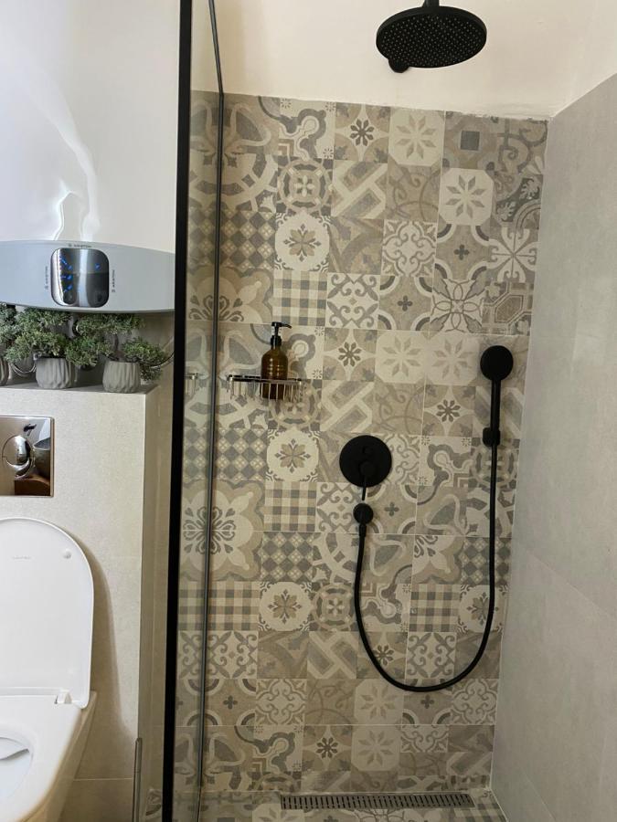 Apartmán Cave By Casa Familia Novi Sad Exteriér fotografie