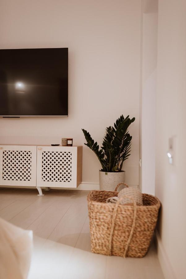 Apartmán Cave By Casa Familia Novi Sad Exteriér fotografie