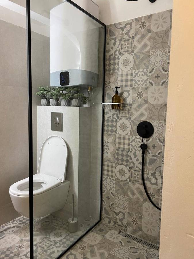 Apartmán Cave By Casa Familia Novi Sad Exteriér fotografie